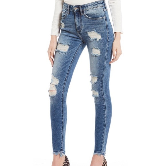 Guess Denim - GUESS 1981 DISTRESSED SKINNY JEANS SIZE 28